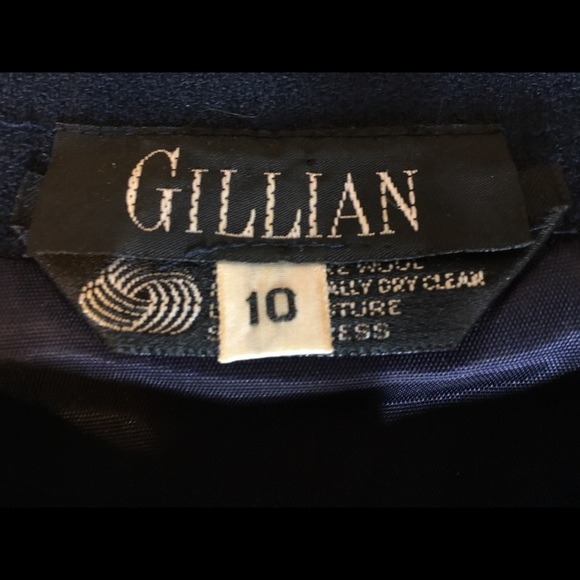 Professional Dress - Picture 4 of 4